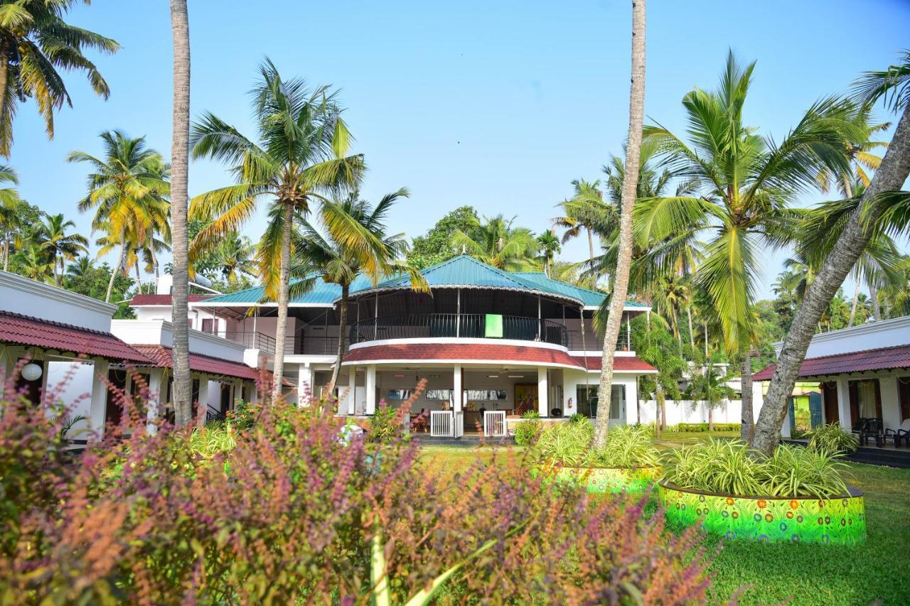Voye Homes Majestic Retreat Resort Varkala Paravūr Dış mekan fotoğraf