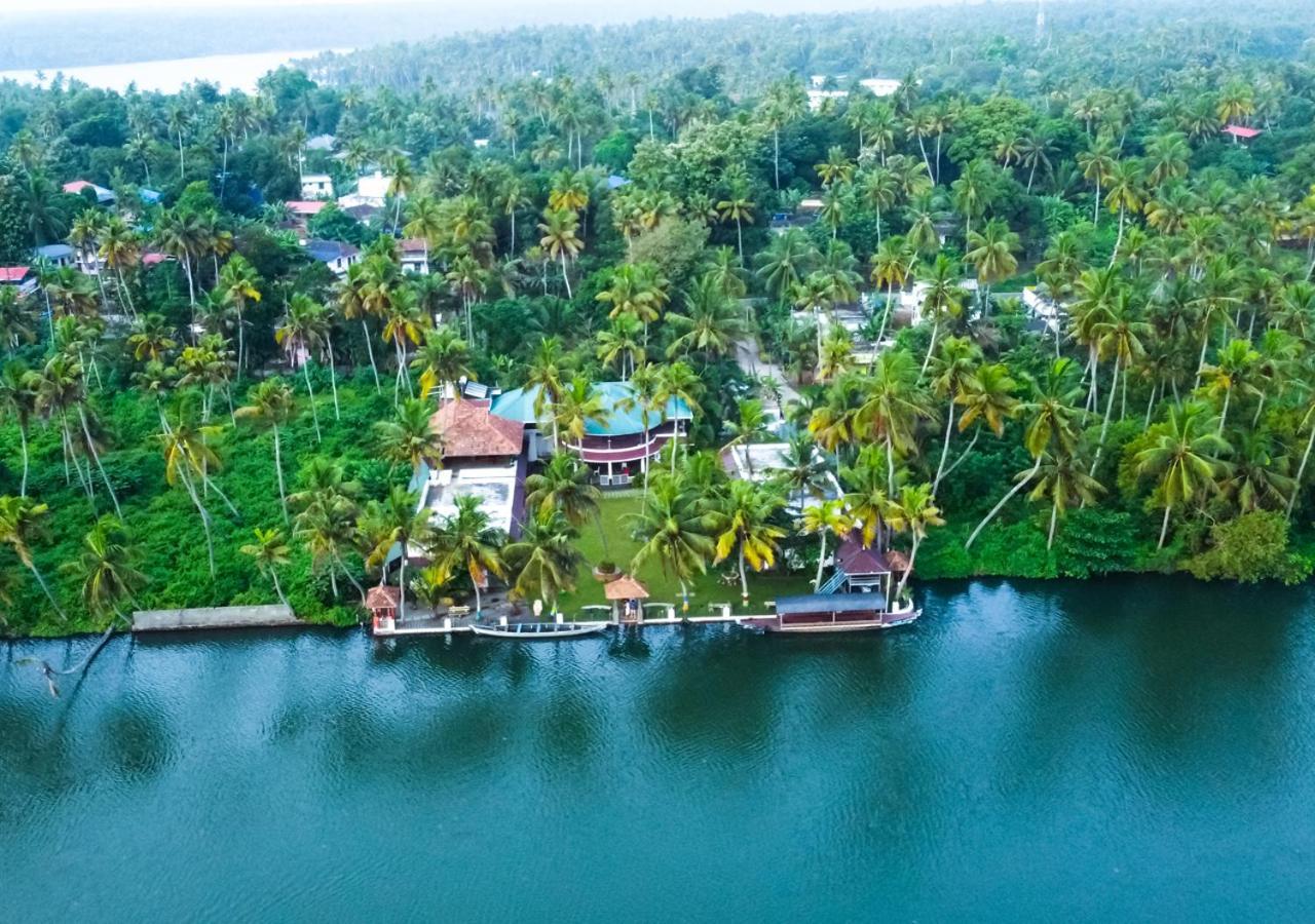 Voye Homes Majestic Retreat Resort Varkala Paravūr Dış mekan fotoğraf