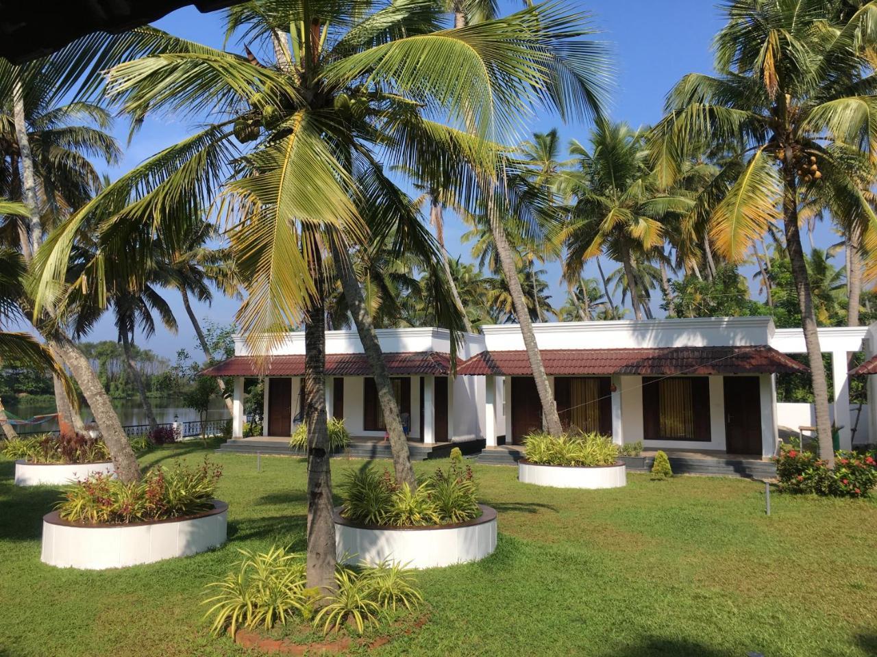 Voye Homes Majestic Retreat Resort Varkala Paravūr Dış mekan fotoğraf